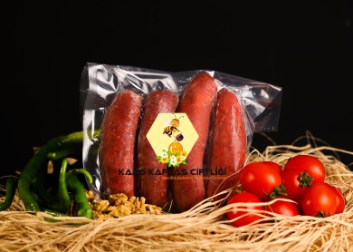 Acılı Dana Sucuk 1 KG