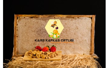 Büyük Çerçeveli Petek Balı Ortalama 3 Kg